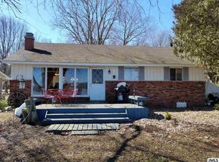 728 Spicer Dr, Brooklyn, MI 49230