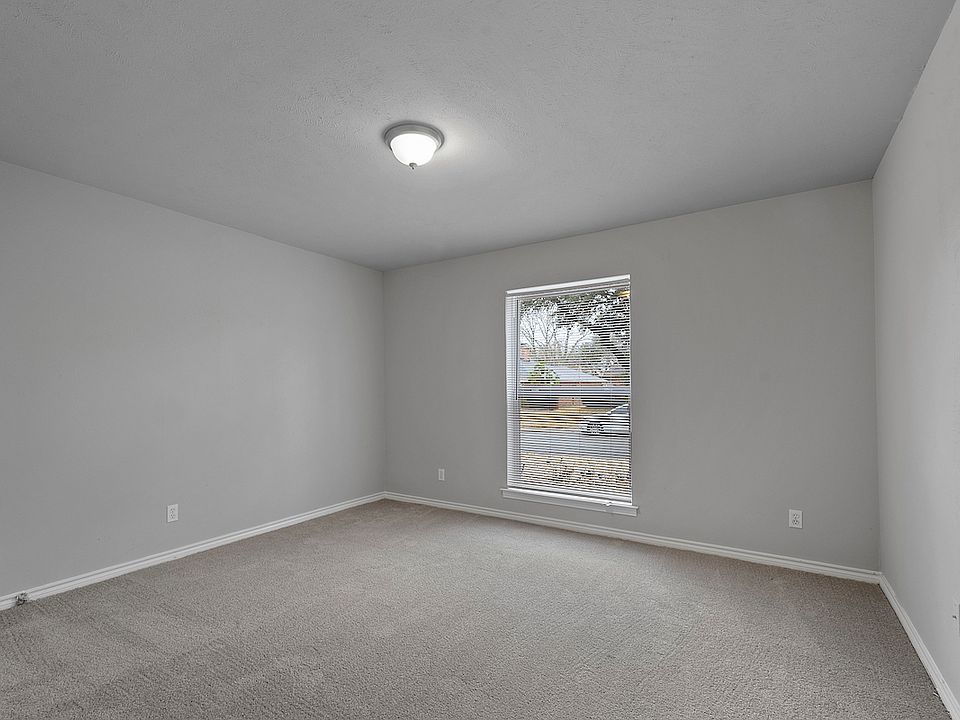 1st image of 1912 Briarwood Ln #1A-683090