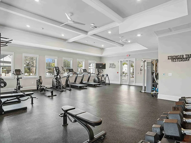 Beaumont Oaks at Porters Neck Apartments & Townhomes — Photo 35