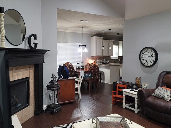 4th image of 84 Silverhill Dr