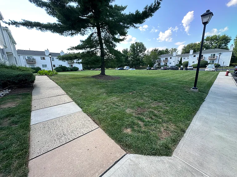 604 Wheatfield Ct #604 — Photo 24