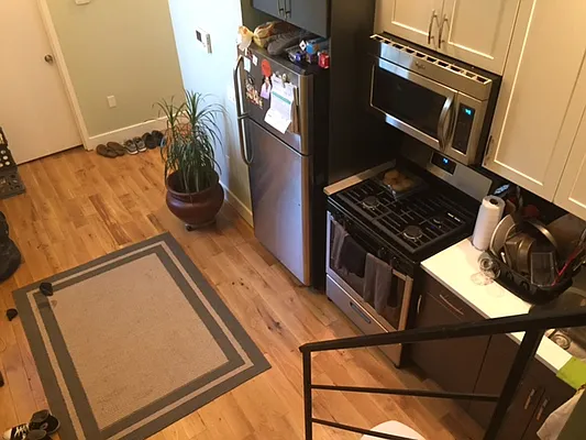 Rented by Evergreen Apartments BK | media 92