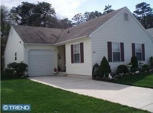 194 Holiday City Blvd, Williamstown, NJ 08094