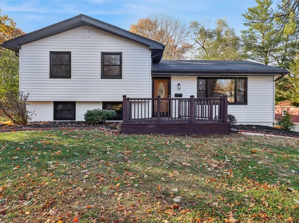 3508 Fairlane Dr, Des Moines, IA 50315