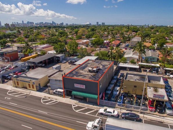 2360 NW 36th St