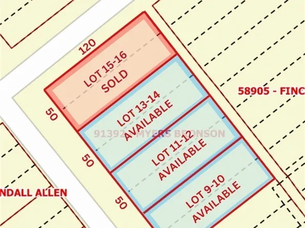 61 Powderhorn Ln, Pt Lavaca, TX 77979