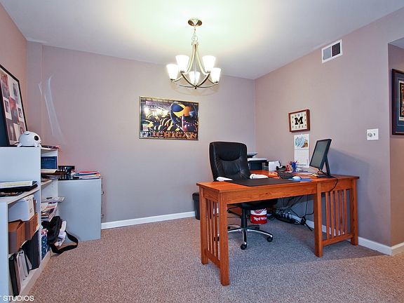 4th image of 2046 Saint Johns Ave APT 4A