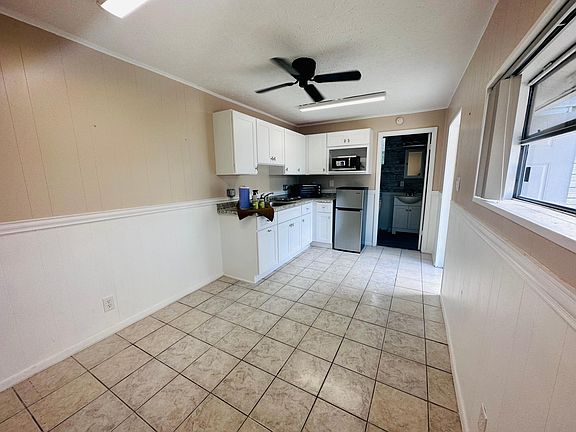 2nd image of 3701 E Moody Blvd #18