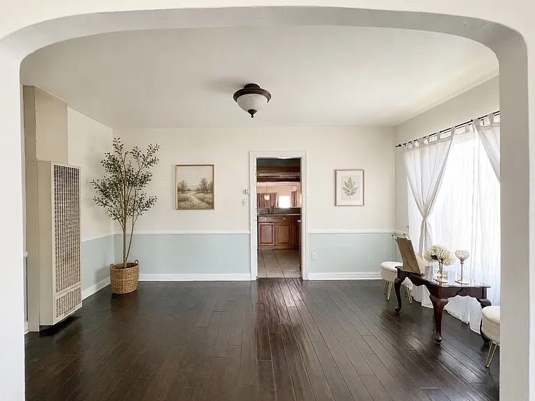 333 La Paloma Ave — Photo 1
