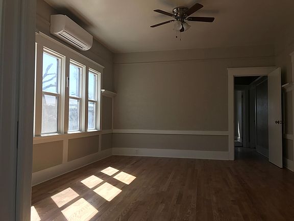 4th image of 905 N Van Ness Ave