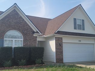 1928 Lioncoward Dr, Fayetteville, NC 28314