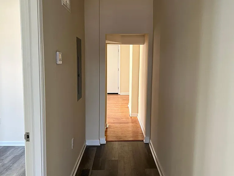 10876 York Rd #4 — Photo 6