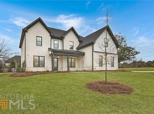 6032 Wade Orr Rd, Flowery Branch, GA 30542