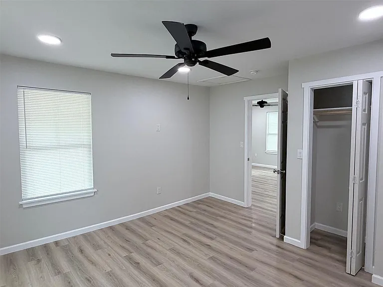 403 Taylor St — Photo 15