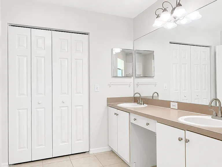 master-bathroom-2_08102026