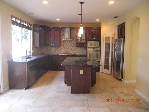 2nd image of 586 Serrano Ln