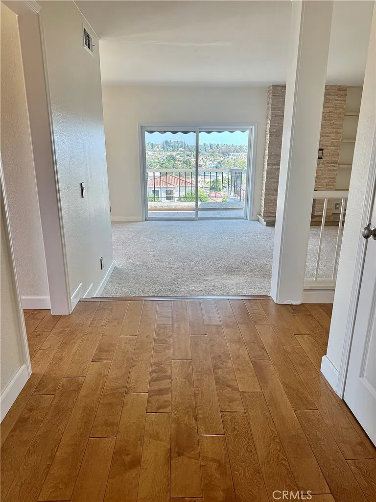 2 bed, 1454 sqft, $4,500 — Photo 4