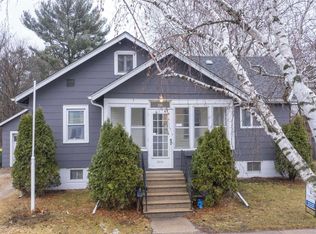 142 N Oak St, Reedsburg, WI 53959