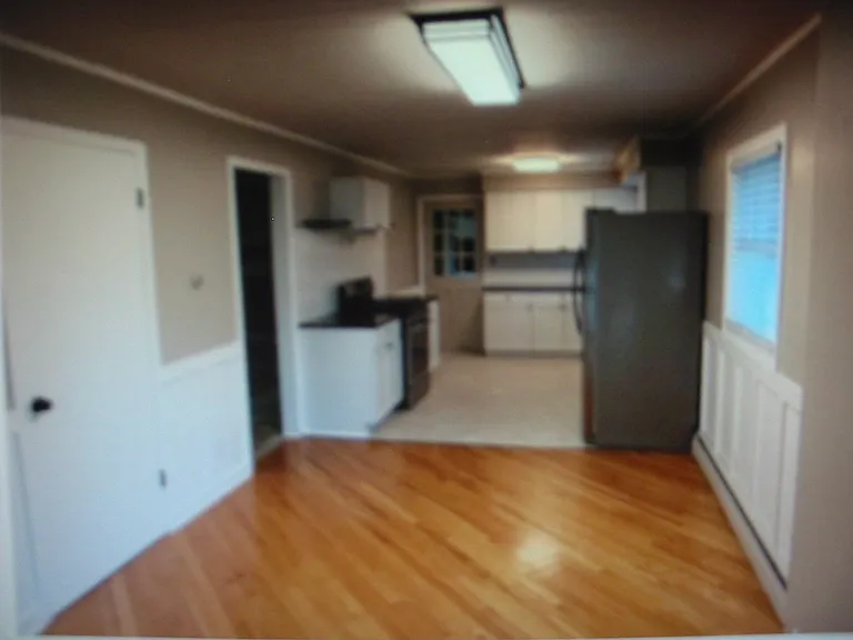 1800 Silverbell Rd — Photo 1