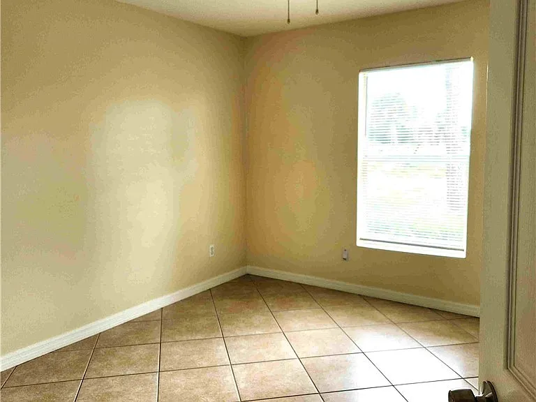 2120 Snead Dr — Photo 13