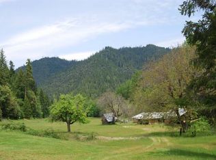 7116 Elk Creek Rd, Happy Camp, CA 96039