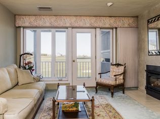 42 Cliffside Dr, Plymouth, MA 02360