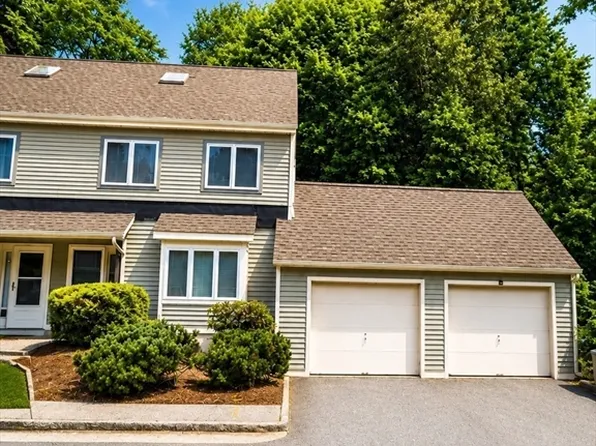 164 Weatherstone Dr #164, Worcester, MA 01604