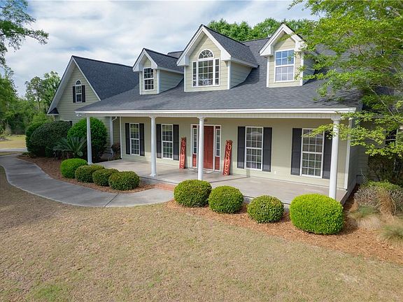 2nd image of 687 Mallard Pointe Dr