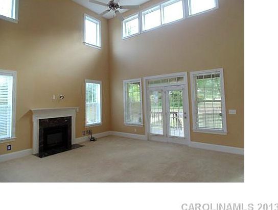 5th image of 114 Lakeshore Dr