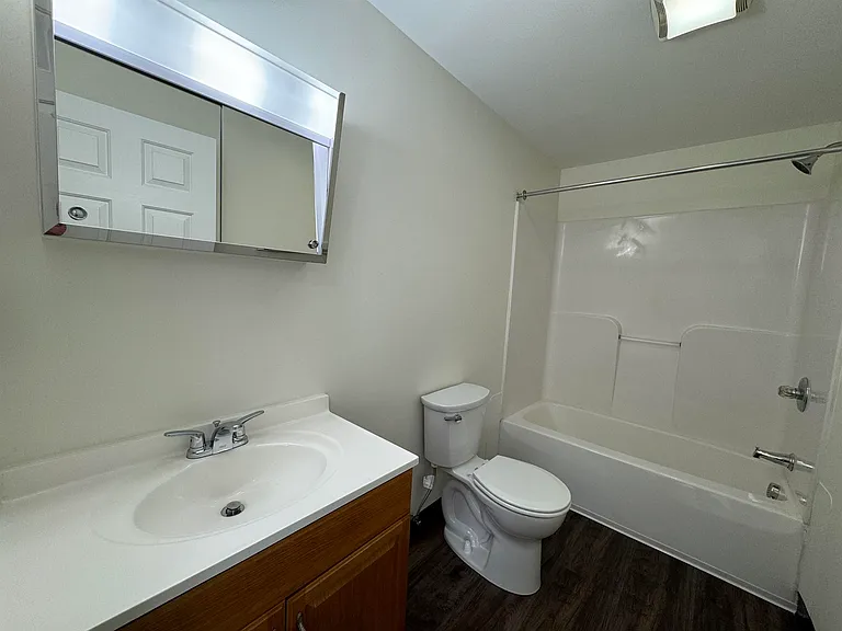 4 Martin St #7 — Photo 32