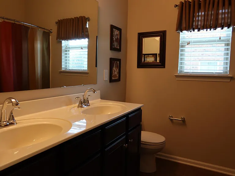 5409 Poplar Knoll Dr — Photo 30
