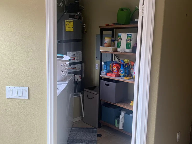Utility Storage/Laundry Room (off of kitchen/dining area)