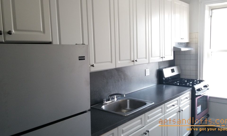 2nd image of 3613 Avenue D APT 2E