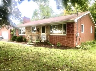 1245 Woodline Ave, North Lawrence, OH 44666