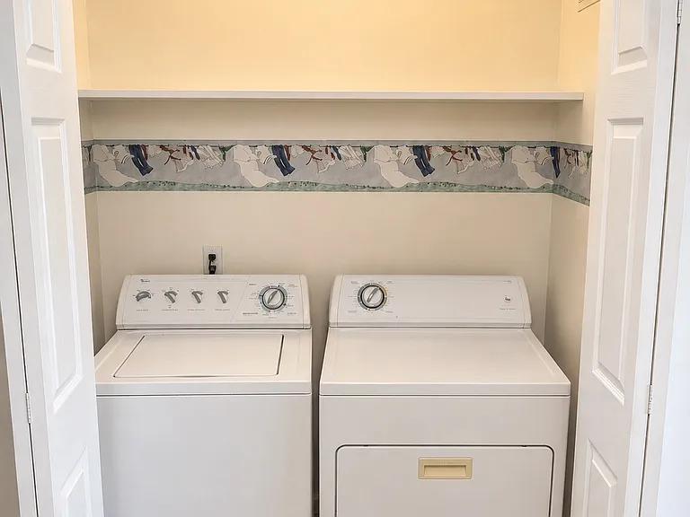 9143 S Jefferson Pl — Photo 10