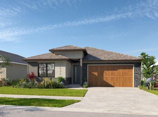 38388 Palomino Dr, Dade City, FL 33525