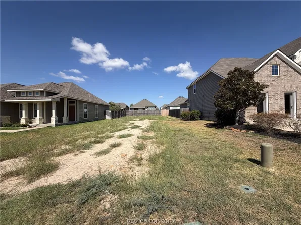 2002 Jester Trl, Bryan, TX 77807