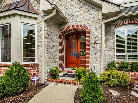 4th image of 14554 Ballantrae Cir