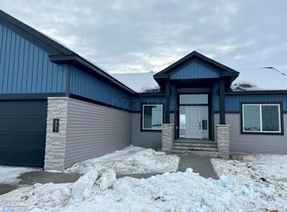 431 Audrey Dr, Mapleton, ND 58059