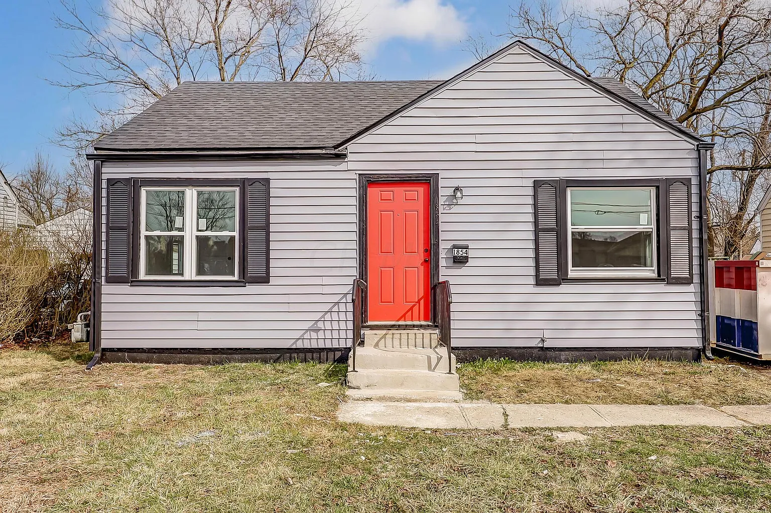 1854 Woodland Ave photo 1