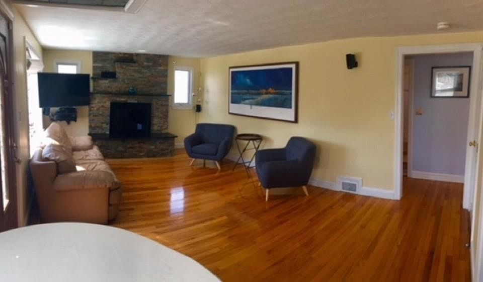 1st image of 110 Huckins Ave