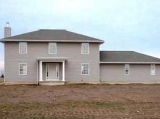 17204 Country Ln, Manchester, MI 48158