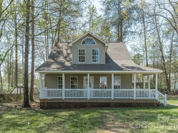 7750 Red Robin Trl, Denver, NC 28037