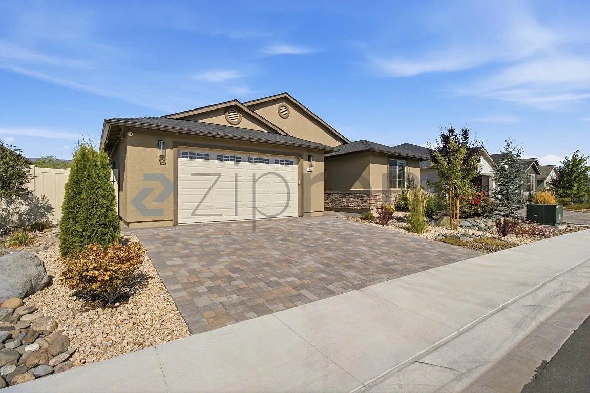 Damonte Ranch Village 21d — Photo 1