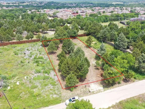 117 Post Rd, Balch Springs, TX 75181