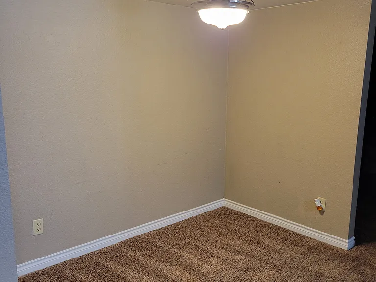 4450 Sandy River Dr #93 — Photo 9