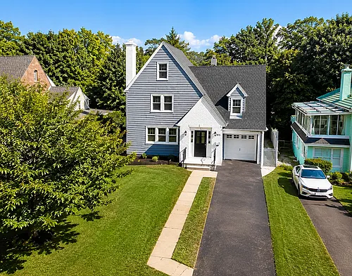 163 Clairmont Ter Photo 1