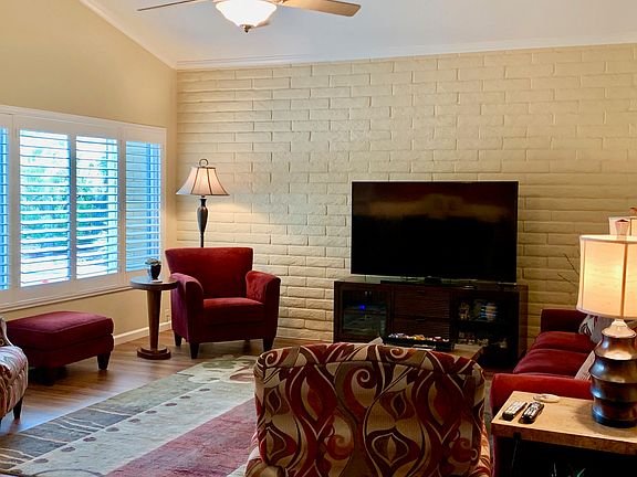 4th image of 4800 N 68th St Unit 389
