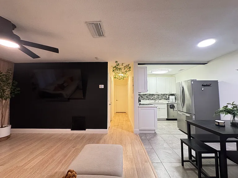 299 SW 7th St #206 — Photo 12