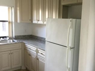 6250 NW 170th Ter, Hialeah, FL 33015
